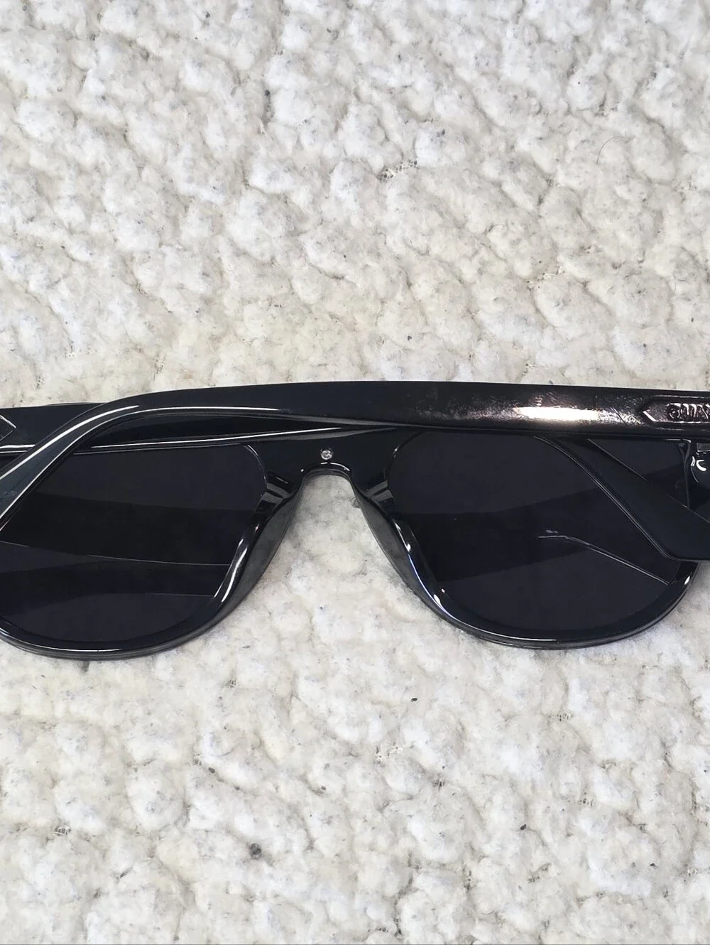 QUAY Australia HIGH TOP Black Polarized Flat Top Aviator Sunglasses 54-21-150